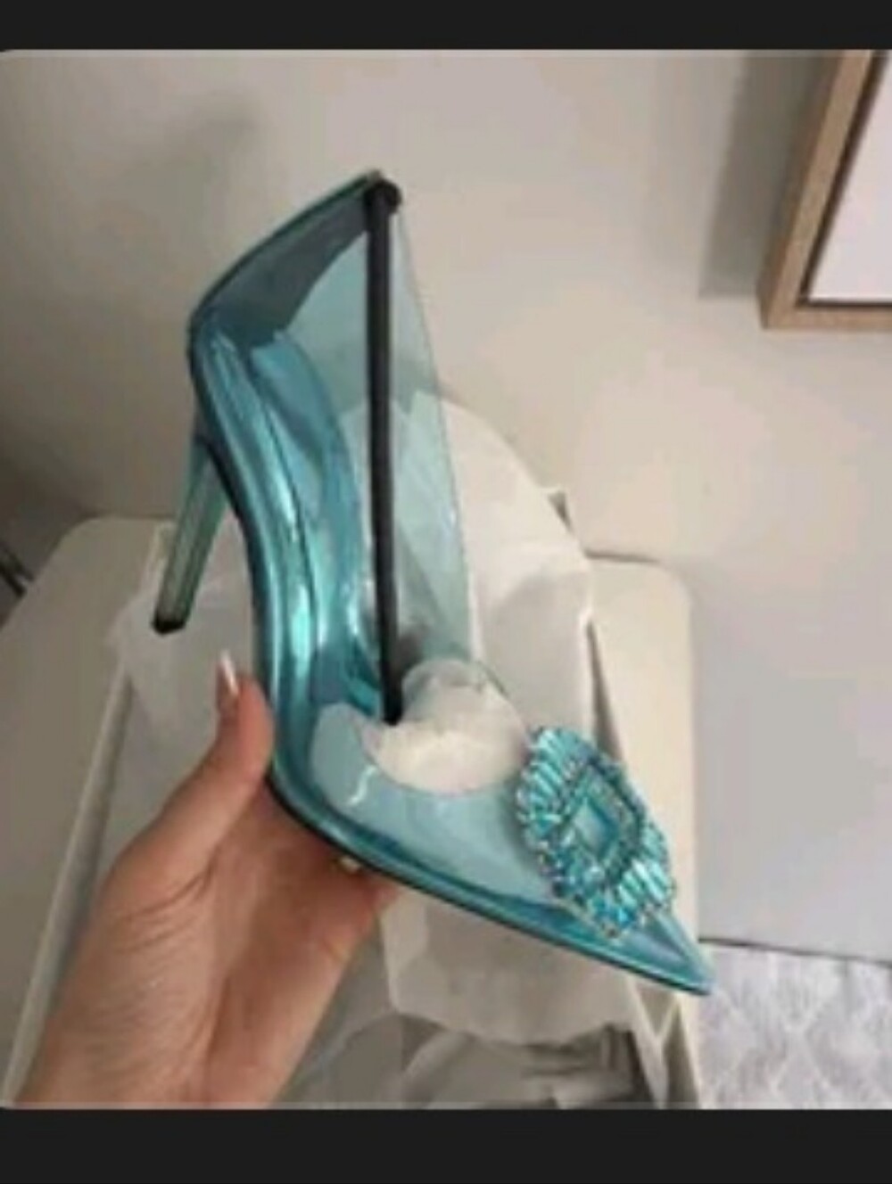 Good American Blue Crystal-Embellished Pointed Lucite Stiletto Heel - Size 7 - Picture 6 of 8